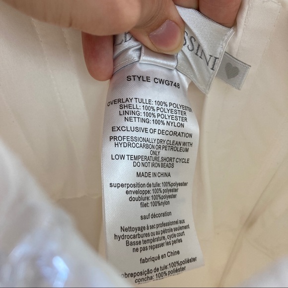 NWT Oleg Cassini CW748 Wedding Dress - Picture 12 of 14